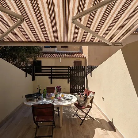 Sol-y-days Maison De La Plage, Agreable Maison De Vacances De Deux Avec Terrasse